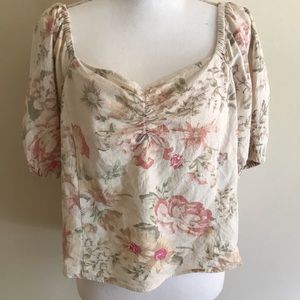 Floral puff sleeves crop top
